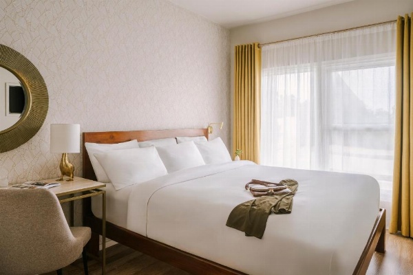 Beverly Terrace powered by Sonder image 14