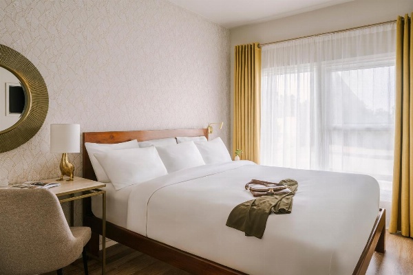 Beverly Terrace powered by Sonder image 4