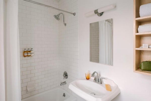 Beverly Terrace powered by Sonder image 61